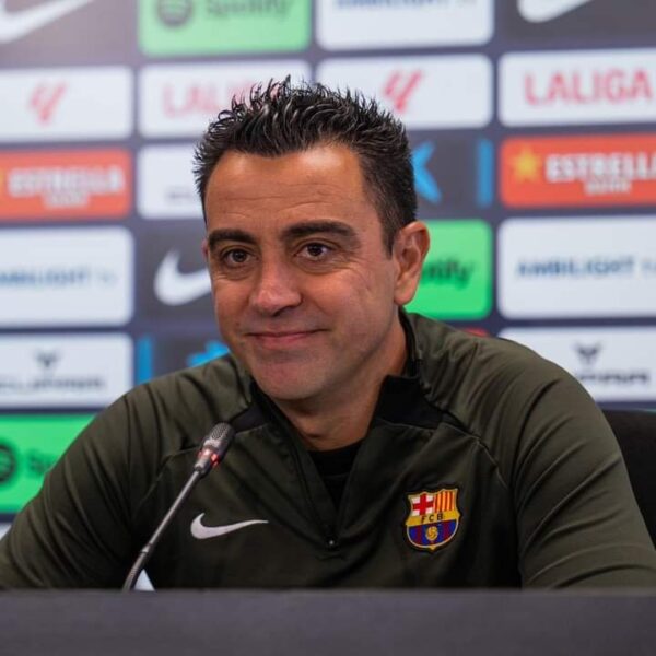 Manchester United Xavi Pour Remplacer Erik Ten Hag